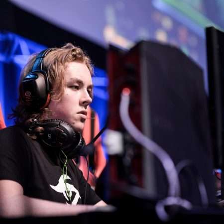 Top 5 youngest millionaires in eSports