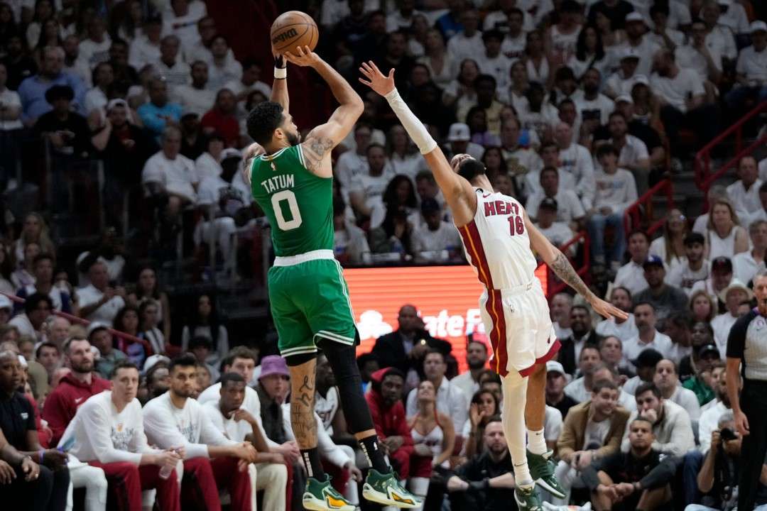 Celtics avoid elimination in Game 4