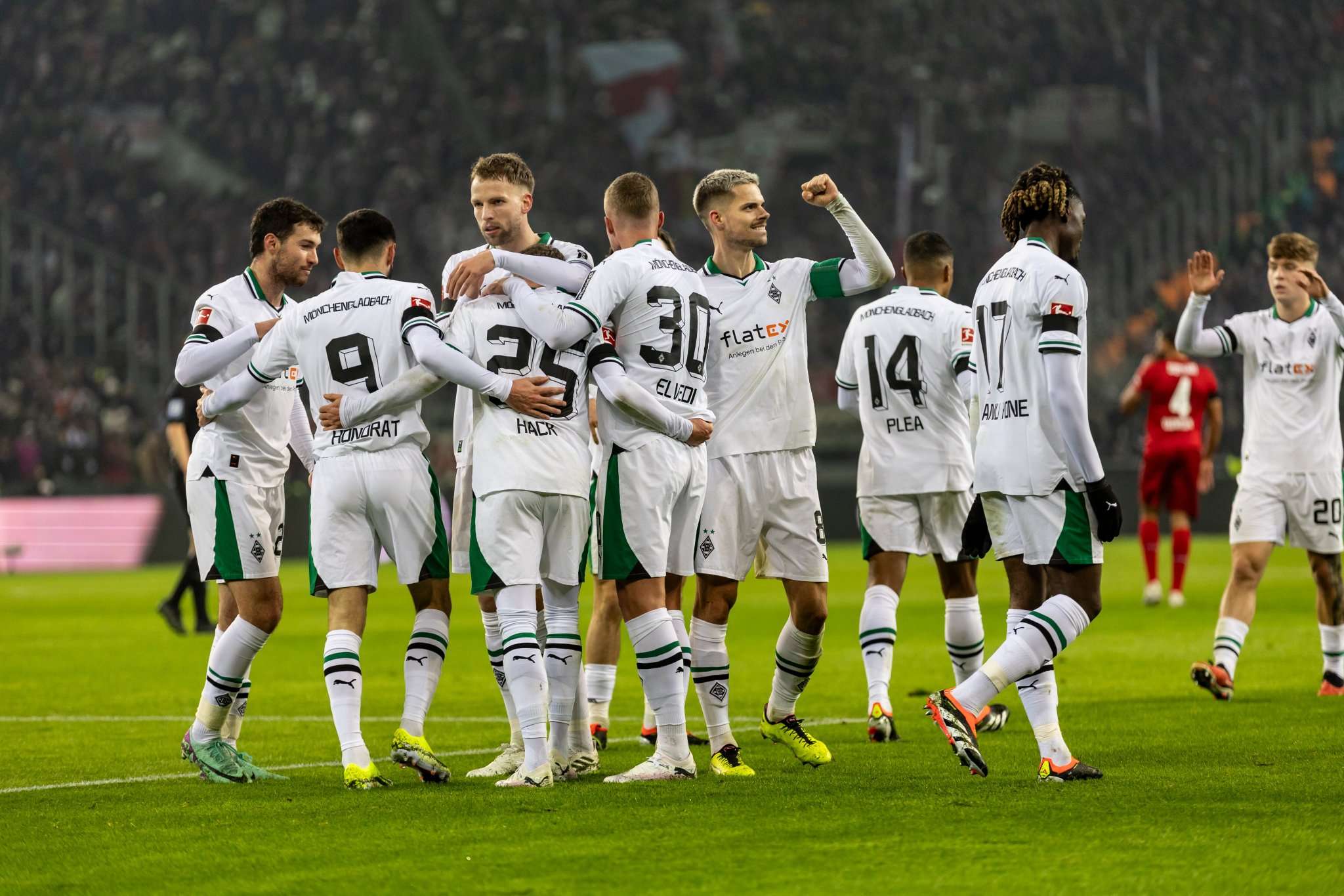 Soccer Predictions Borussia M'Gladbach vs Augsburg, Picks and Odds